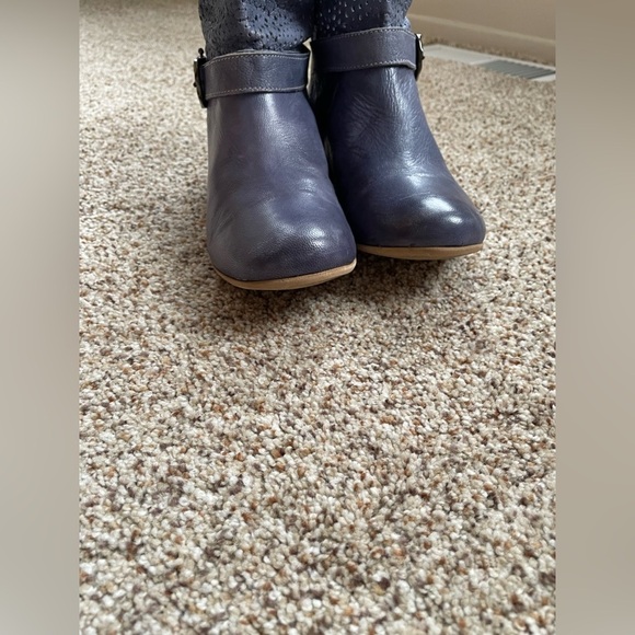 Womens Grey Ankle Boots With Lace Detail - Picture 5 of 12